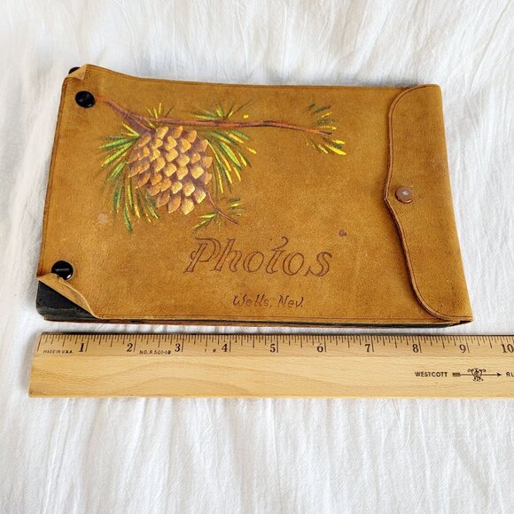 VTG Wells NV Souvenir Photo Album Rustic Suede Leather Hand Painted Pinecones - Picture 4 of 7